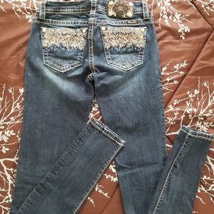 EUC Miss Me Standard Skinny Jeans